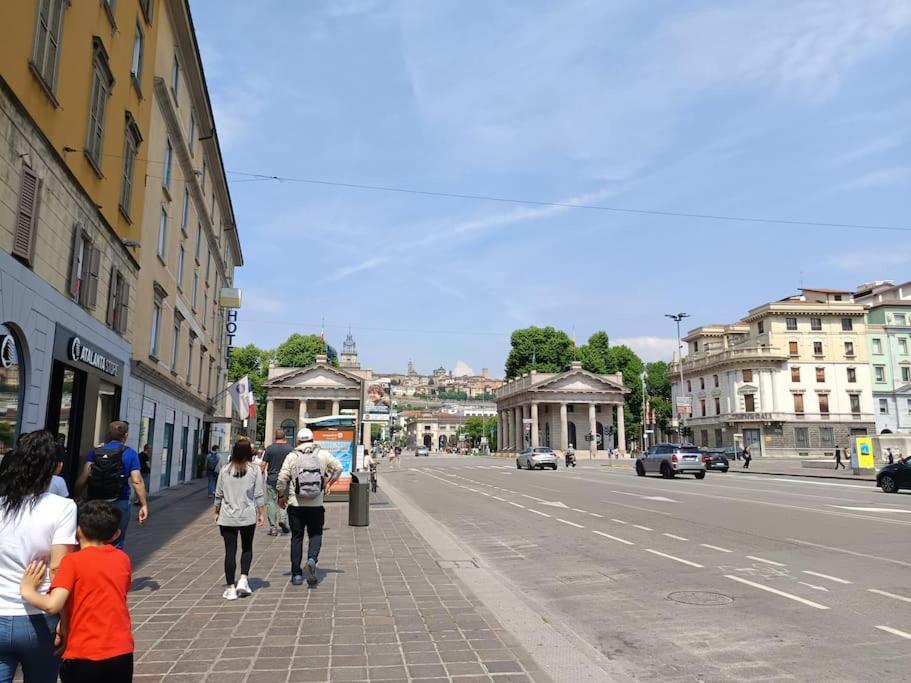 Villa La Casa Di Alice In Centro Bergamo Esterno foto